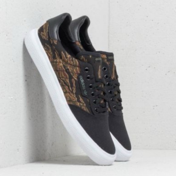 Adidas Mens 3MC Vulc Skateboarding Shoes Sneakers Black Brown Night Cargo - Picture 2 of 13